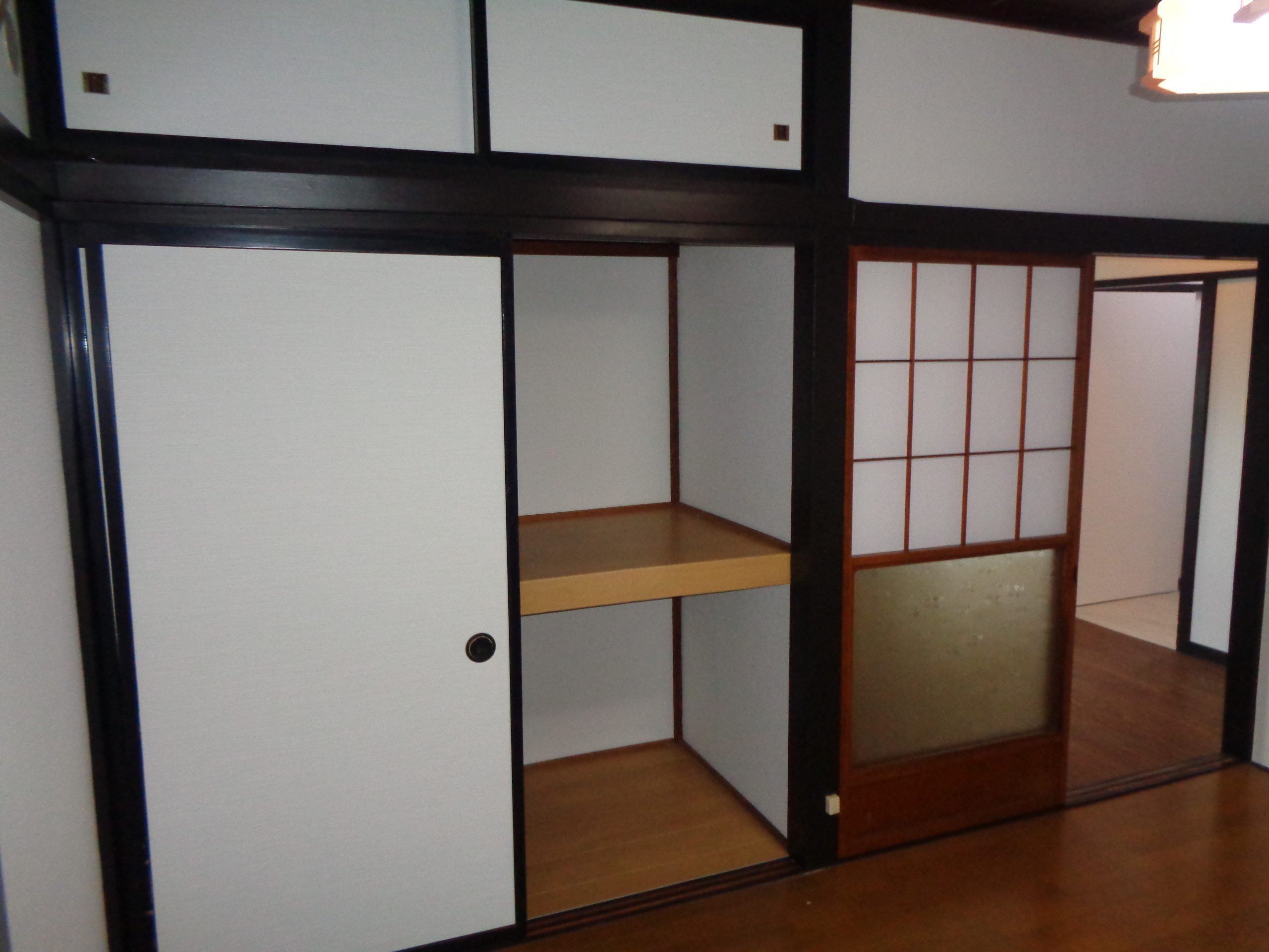 鳥居ヶ丘貸家   南東角